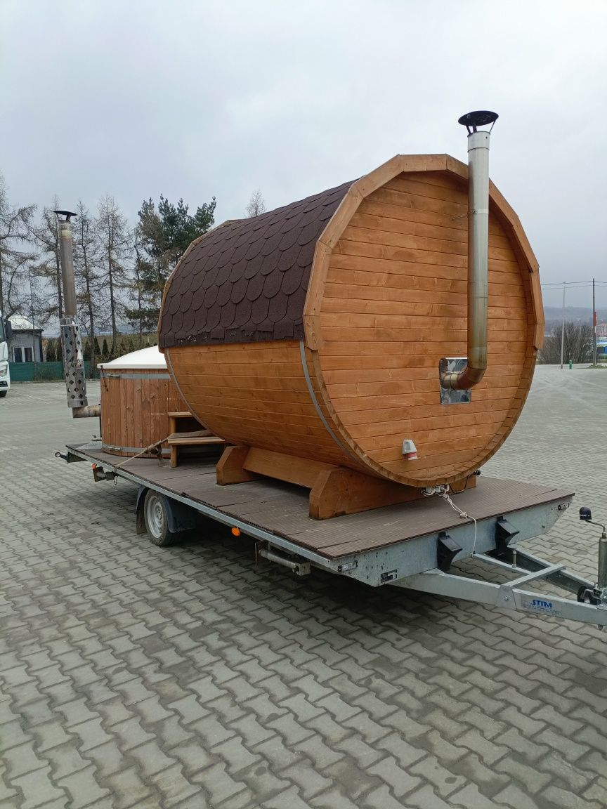 Wynajem mobilnej bali jacuzzi i sauny