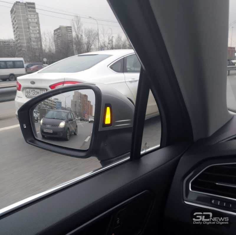 Накладка крышка корпус зеркала заднего бокового Тигуан Tiguan тігуан