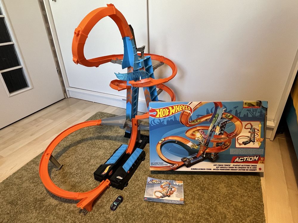 Tor Hot wheels - Podniebne Kraksy GWT39