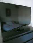 TV Samsung impecável