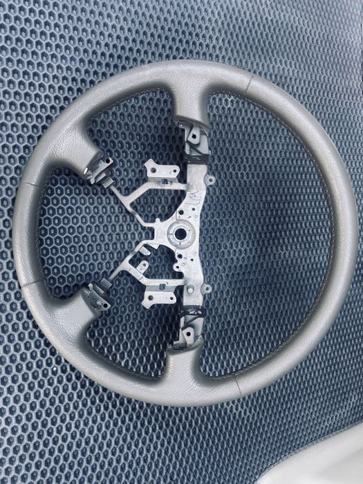 Продам руль land cruiser prado 120 беж кожа оригинал