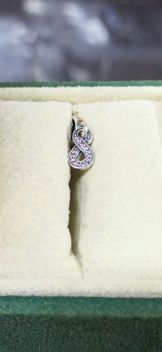 Srebrny charms Pandora