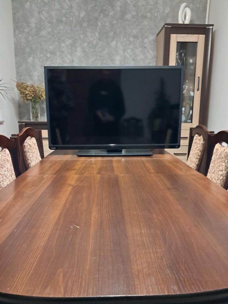 Sprzedam telewizor toshiba
