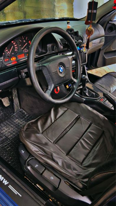 BMW e39 2.5 tds        .