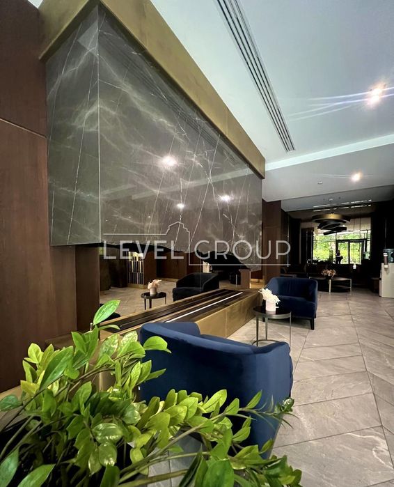 Центр! Продаж 3-к. панорамної квартири з терассою в преміум ЖК A52.