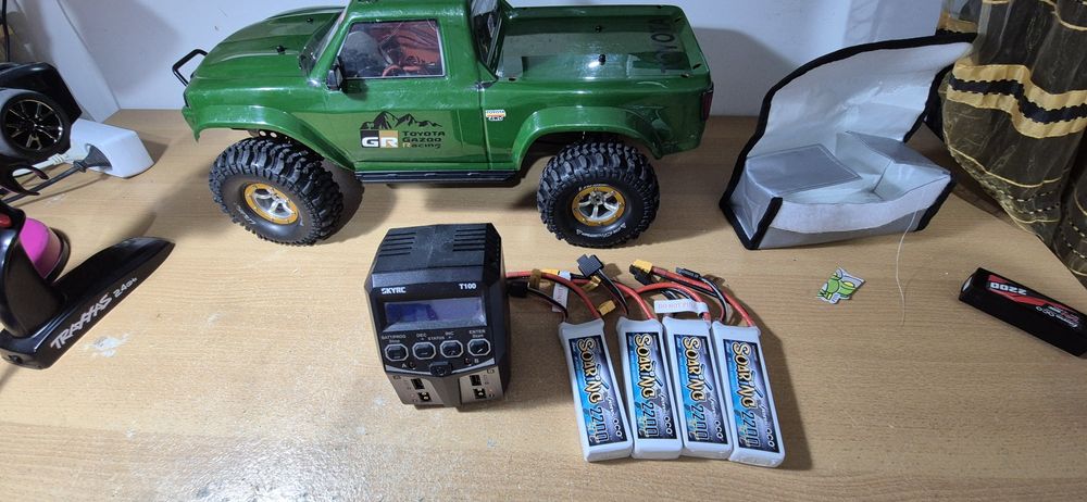 Traxxas TRX4 com bloqueios
