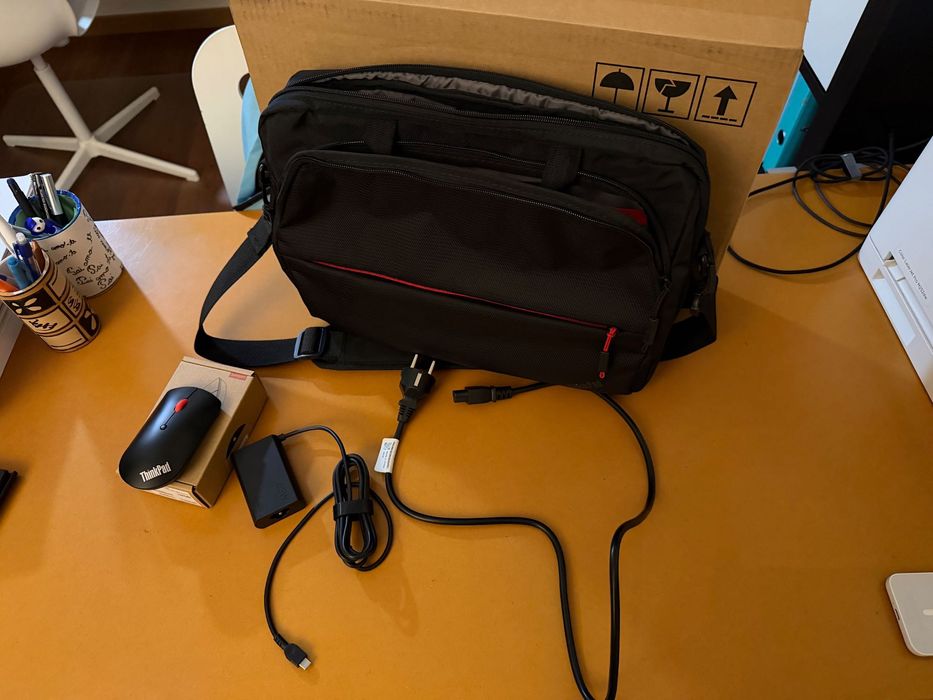 ThinkPad X1 Carbon Gen 13 Aura Edition (Intel) NOVO