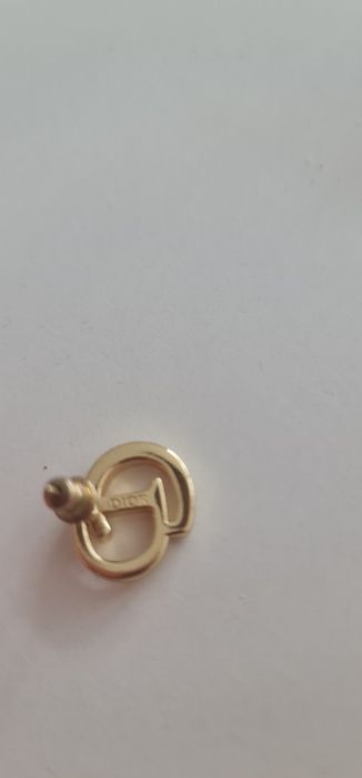 Kolczyki Dior logo pełne