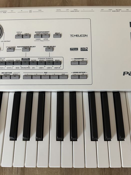 Korg pa2x синтезатор