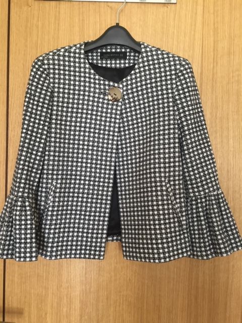 Blazer e casos tipo "Chanel" Senhora NOVOS
