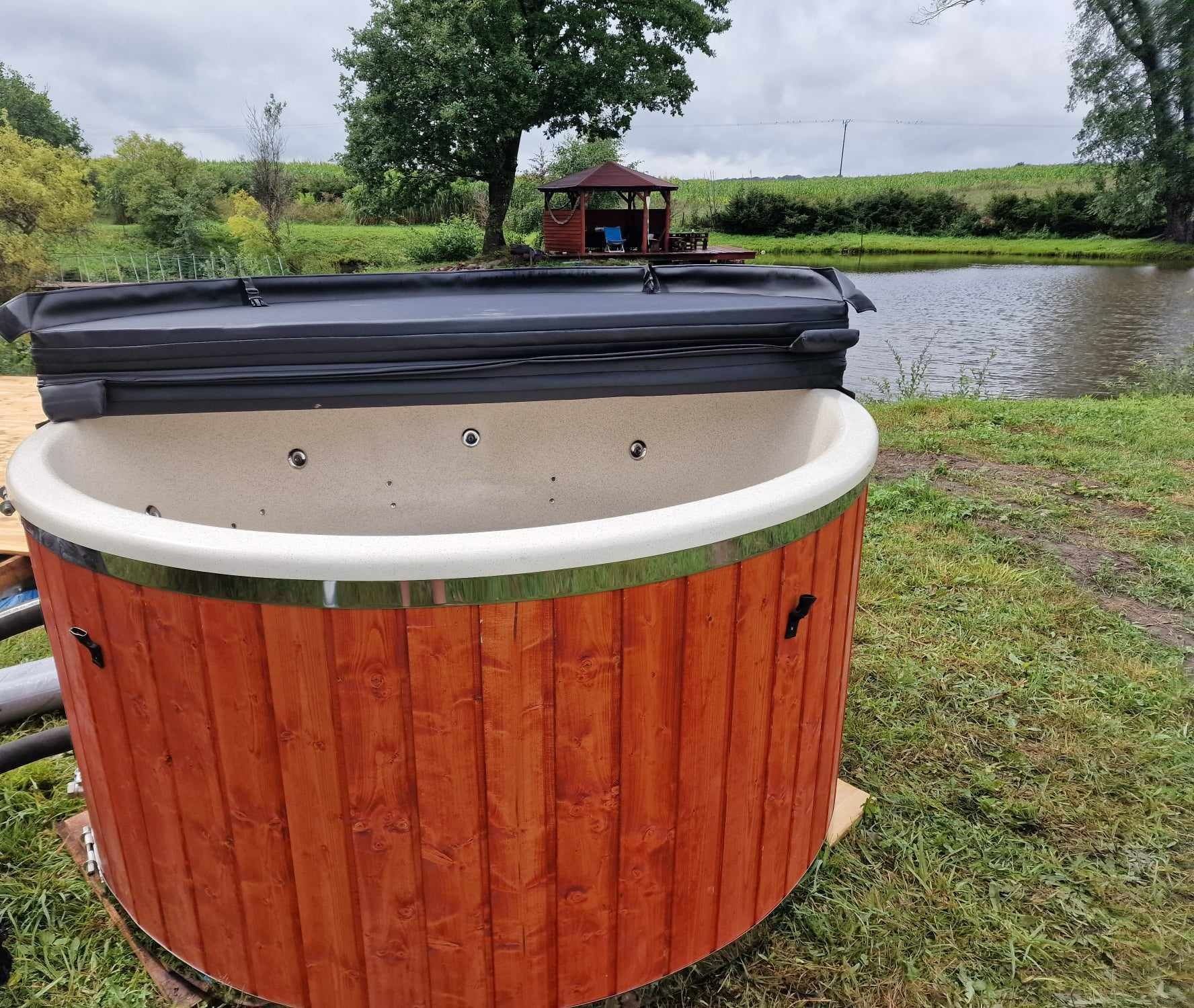 Jacuzzi ogrodowe