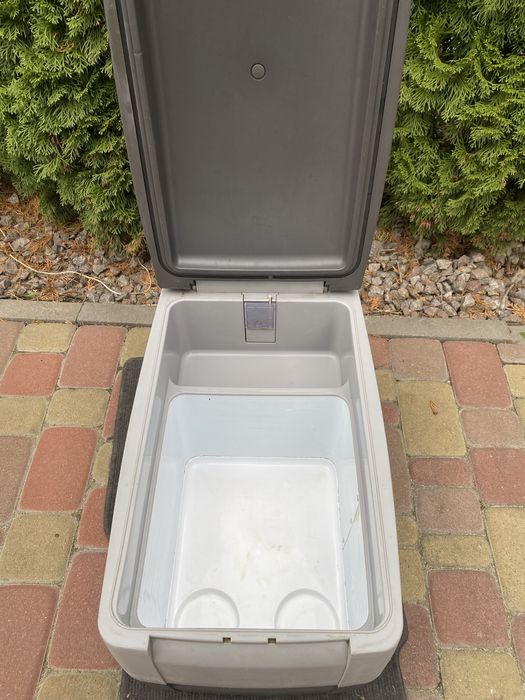 Автохолодильник Waeco CDF-36 DC компрессорный 12/24 V Cool Freeze 31