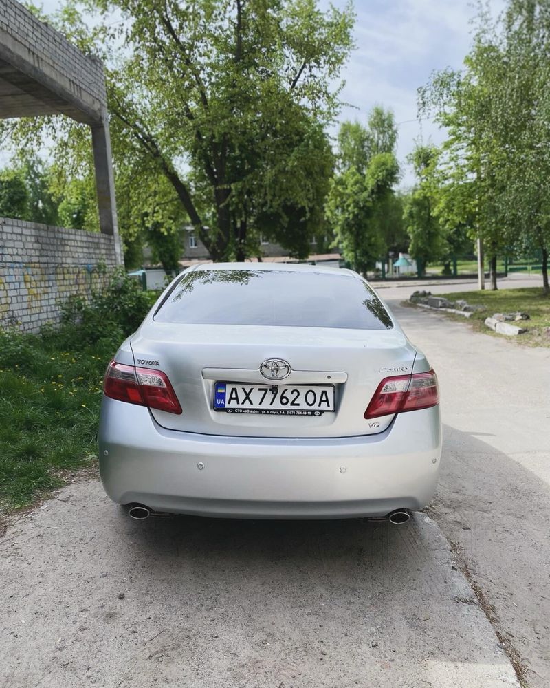 Продам Toyota Camry 40 Lux