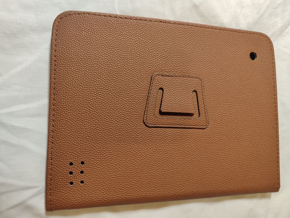 Чехол для планшета