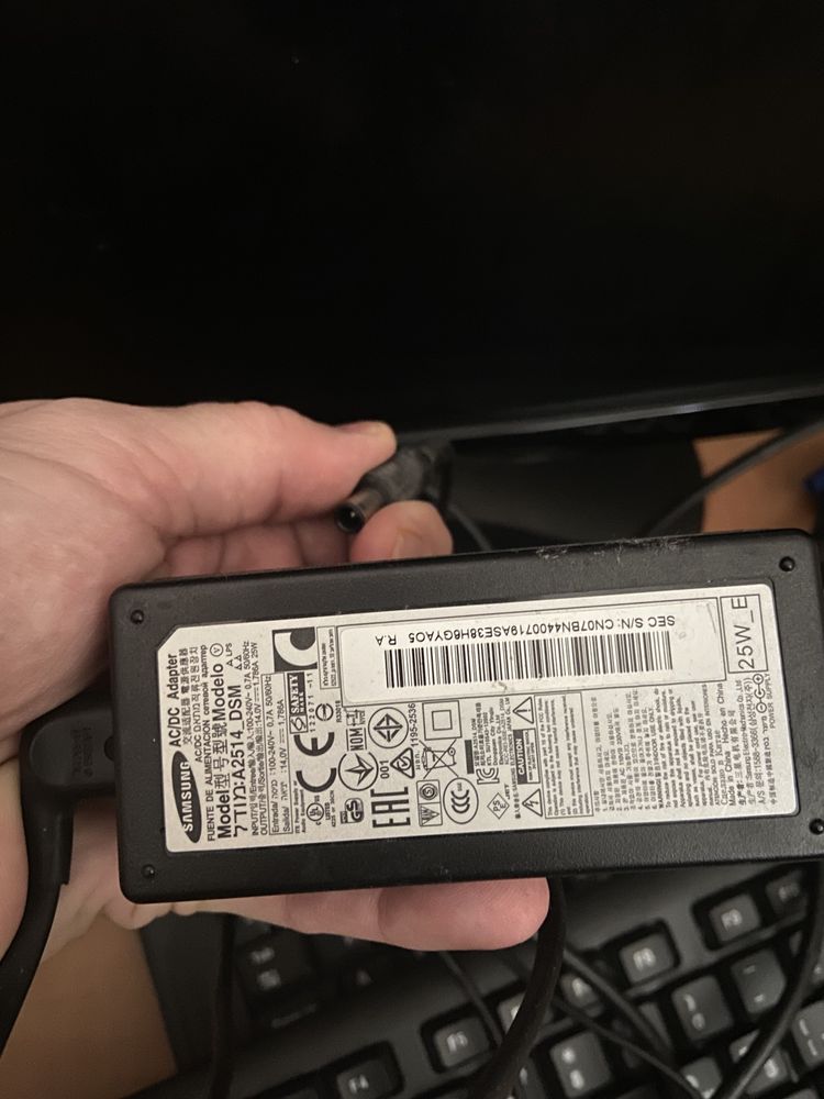 Монітор Samsung  S24D300h