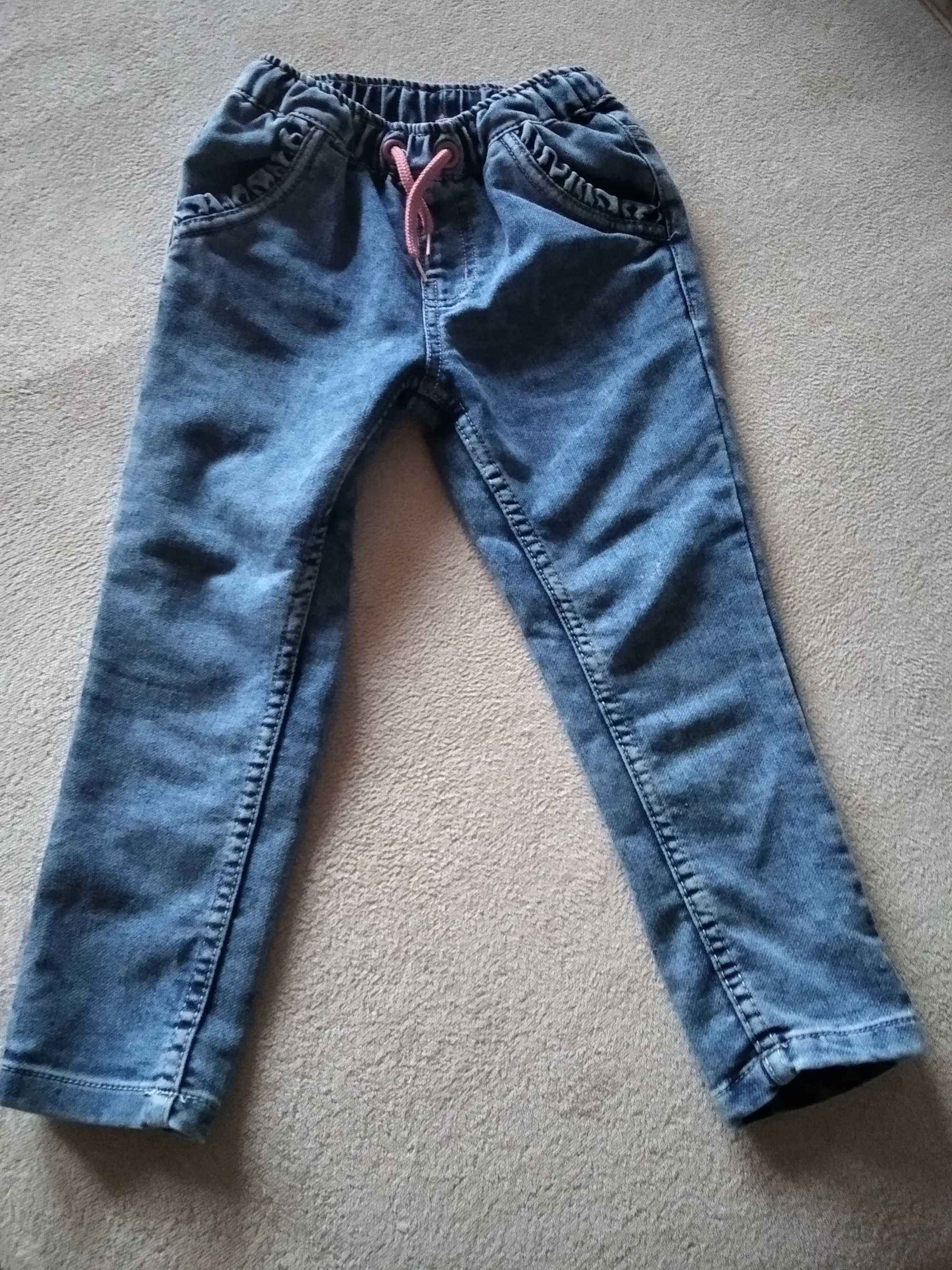 Spodnie jeansowe dla dziewczynki rozmiar 98