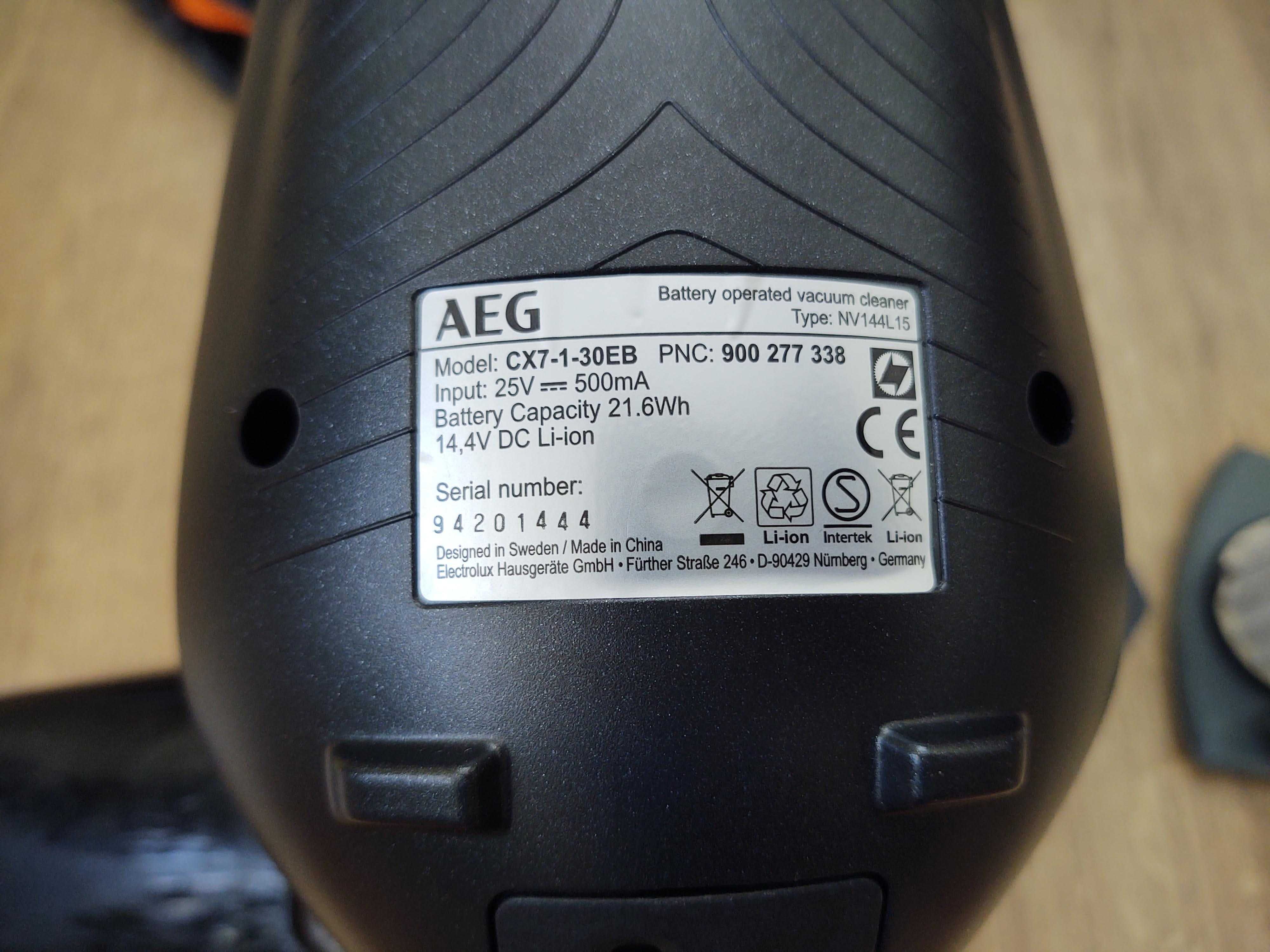 Бездротовий пилосос AEG CX7-1-30EB Classic X Flexibility 2в1 Німеччина