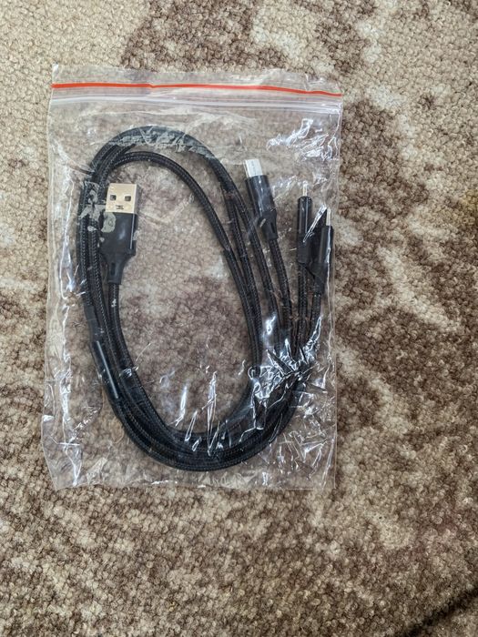 USB кабель 3-в-1 для заряжання телефонів