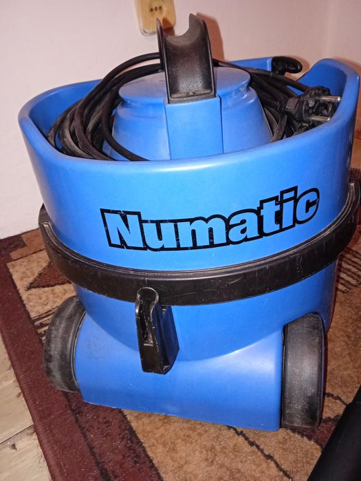 Angielski odkurzacz Numatic