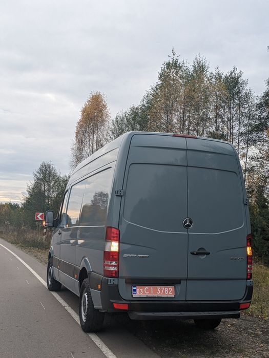 Mercedes - Bens Sprinter 2015