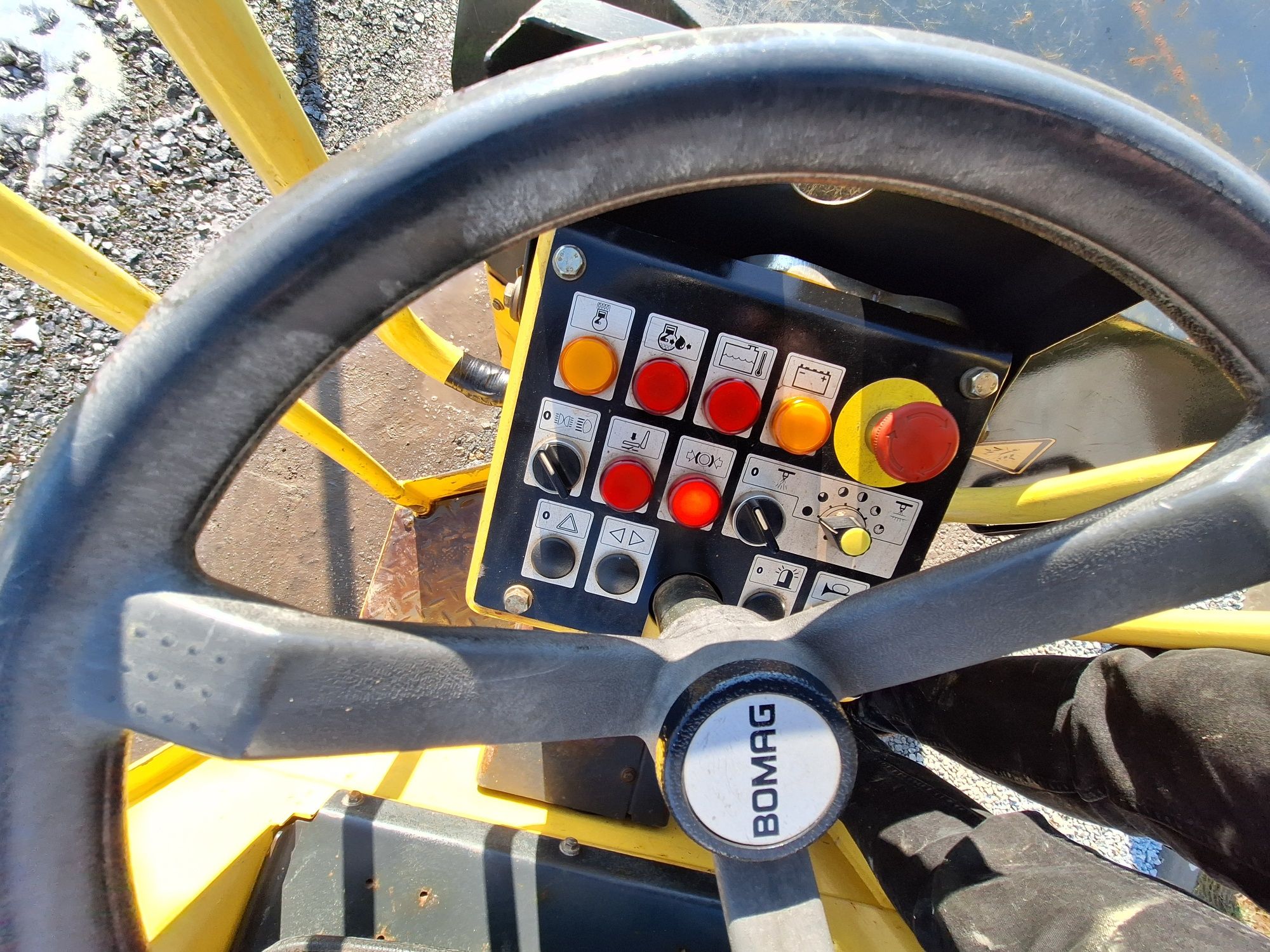 Mini walec zagęszarka BOMAG  ad80 silnik kubota