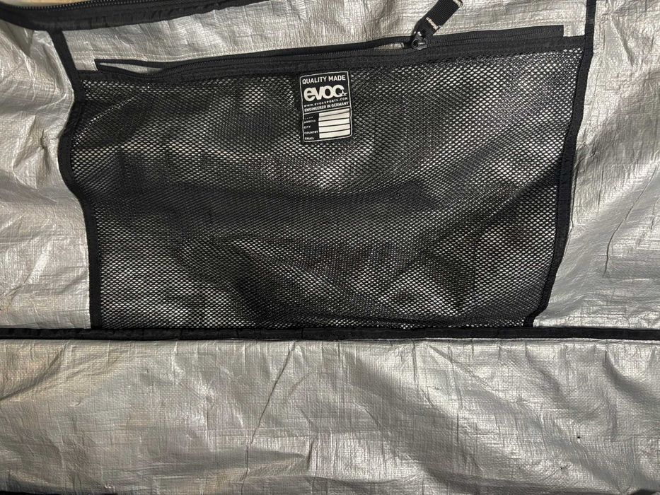 EVOC pokrowiec na snowboard / narty