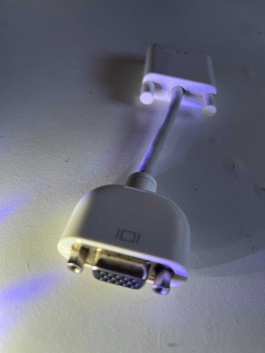 Adaptador DVI para VGA da Apple
