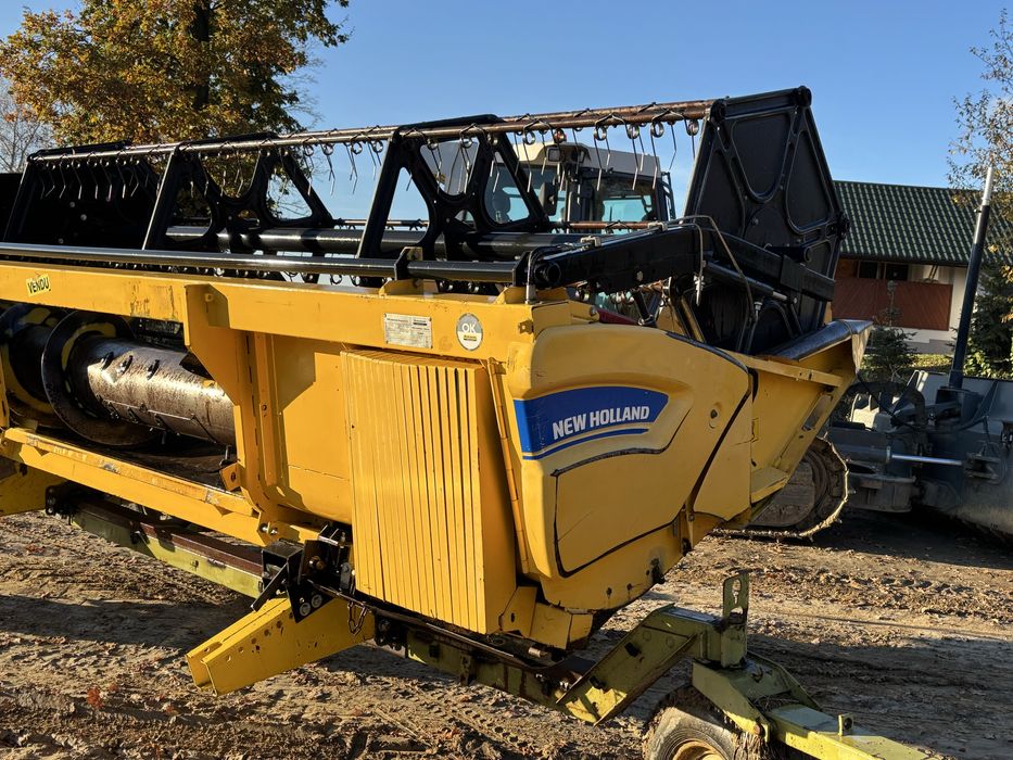 Witam sprzedam heder 4,56 bądz wymienię ba 6.10 new holland tc, cx,cs