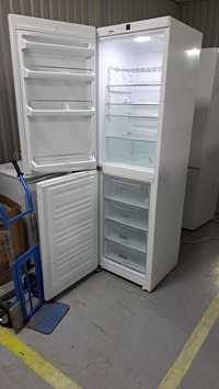 Виставковий Сток Холодильник Liebherr kgn876t з великою морозилкою