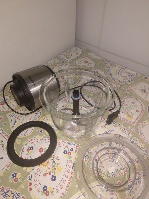 Picadora com pouco uso