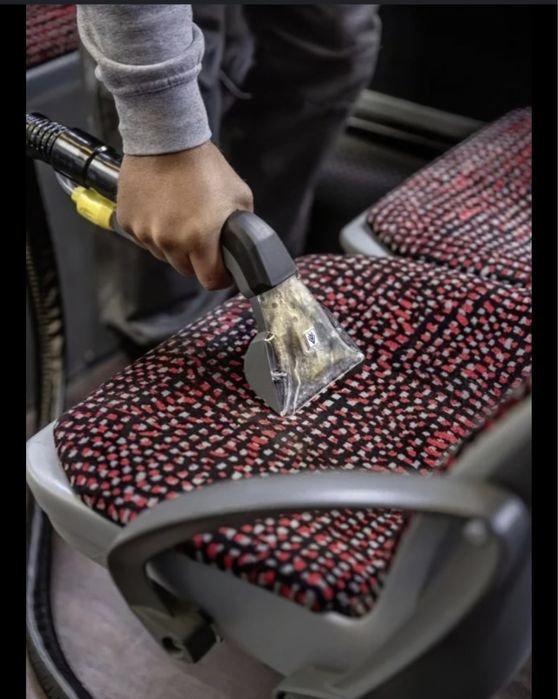 Оренда Пилосос миючий Karcher Puzzi 8/1 на прокат  хім чистка меблів