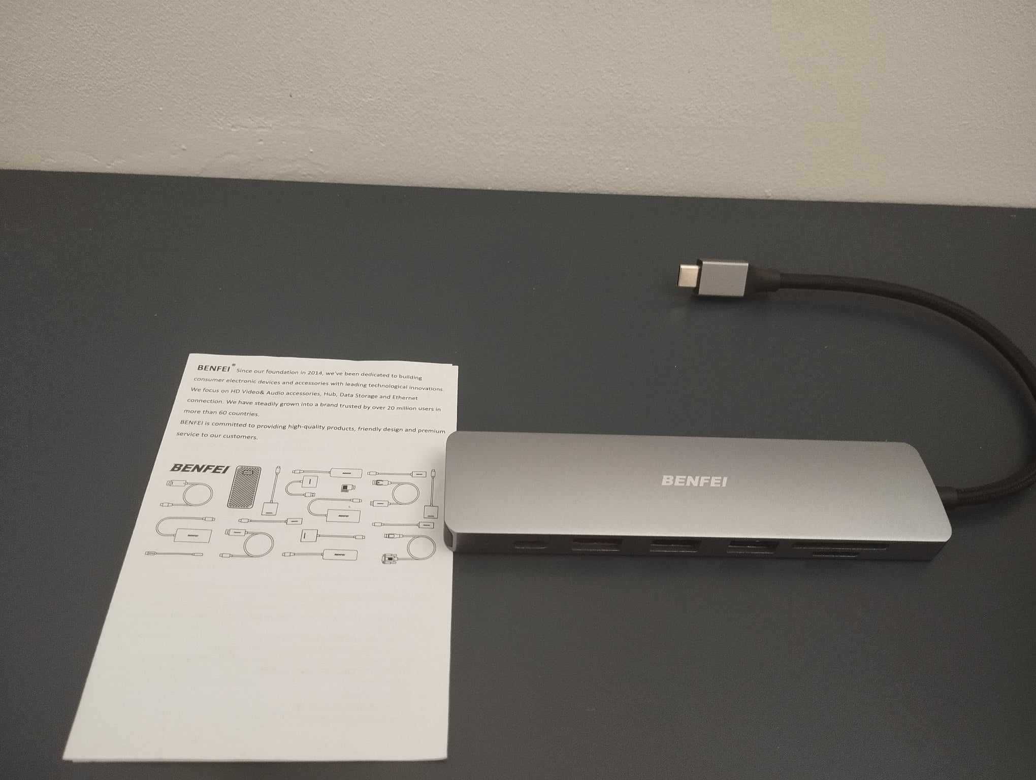 Hub USB C BENEFEI 7w1 Koncentrator HDMI USB C SD
