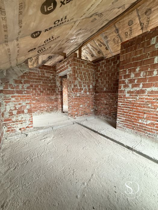 Продаж 3-кім. будинку PRAUD HILLS