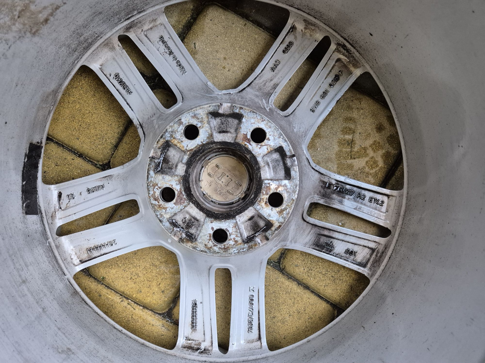 Felgi Audi A4 B9 17 cali