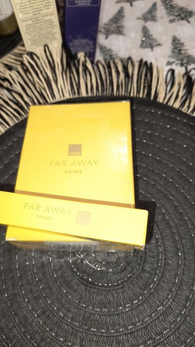 Zestaw far away Shine