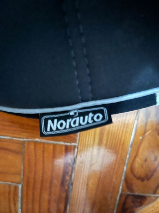 Cadeirão / Cadeira de Carro Infantil Norauto