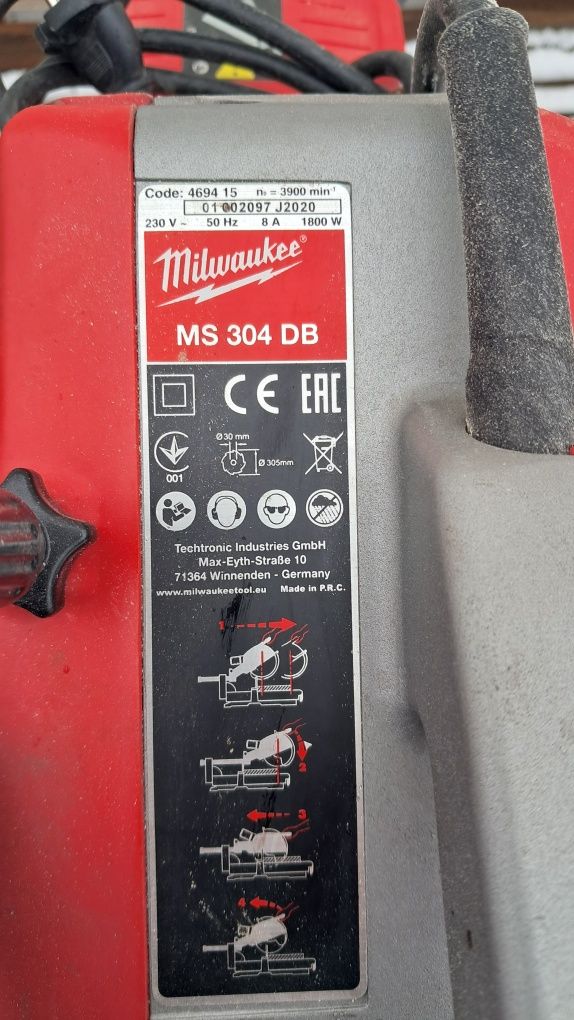 Ukośnica Milwaukee MS304DB dwie sztuki