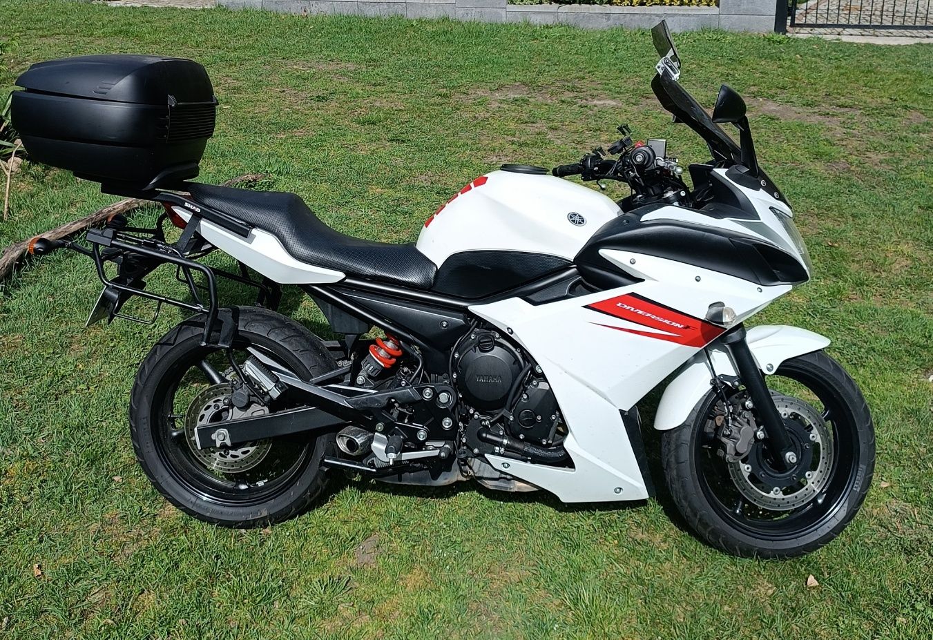 Sprzedam motocykl Yamaha XJ6
