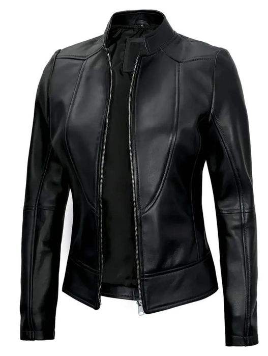 Жіноча куртка демісезонні,  нова. Не підійшов розмір