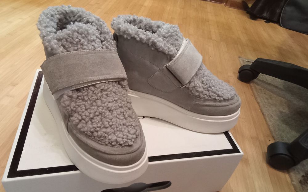 Хайтопи натуральний замш