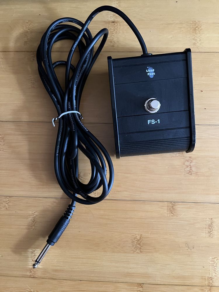 Wzmacniacz 80 wat HARLEY BENTON HB-80R wraz z footswitchem