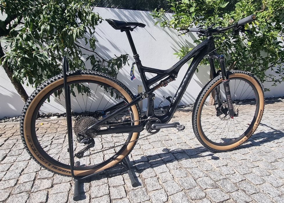 Specialized Stumpjumper S WORKS 29
