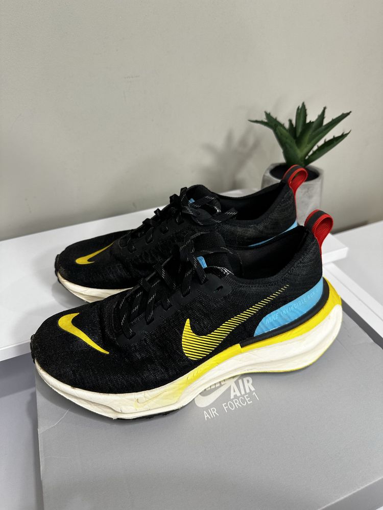 Кросівки Nike DR 2660 092 бігові 38 р найк