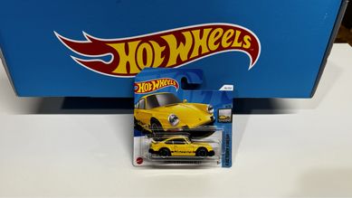 Hot Wheels Porsche 911 Carrera