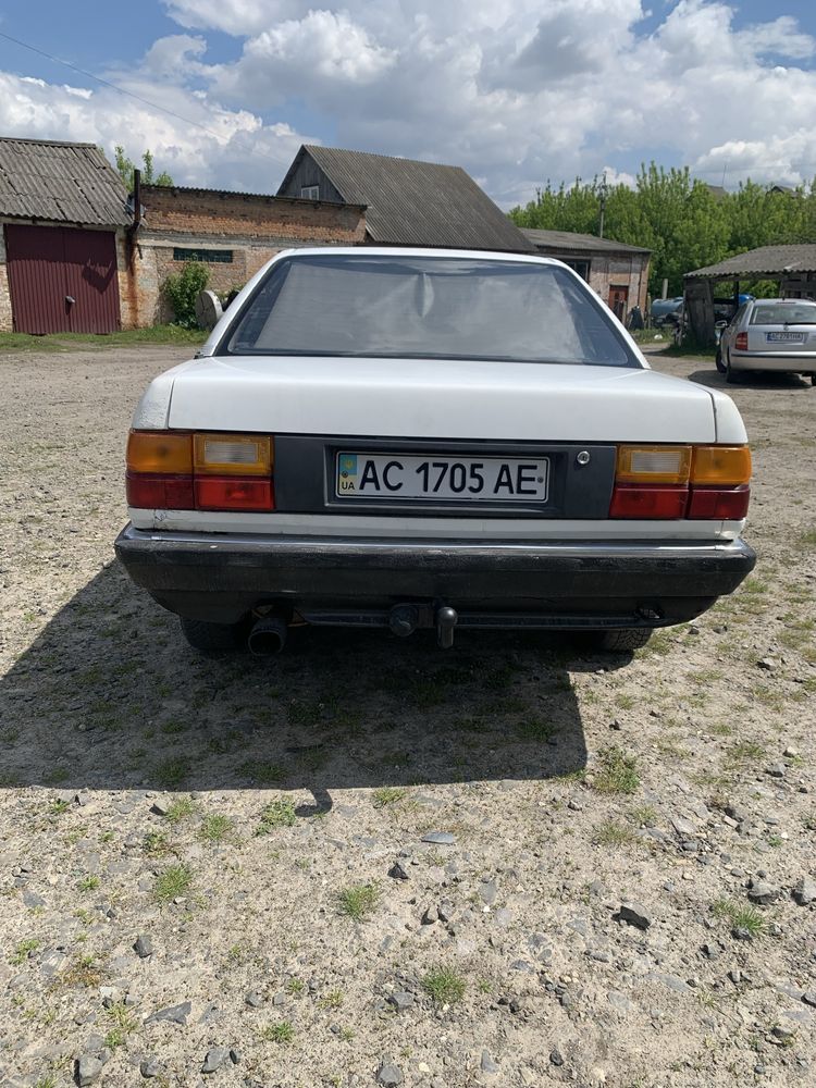 Продам ауді 100 с3 1.8