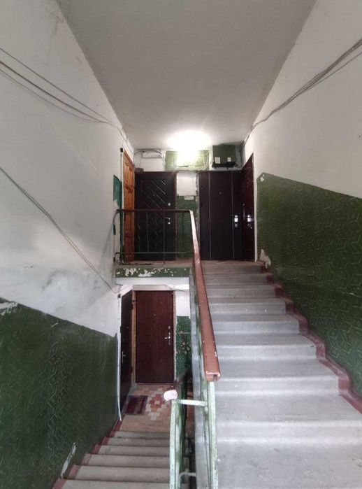 RV S4 Продам 2 комнатную квартиру ХТЗ пр-т Индустриальный