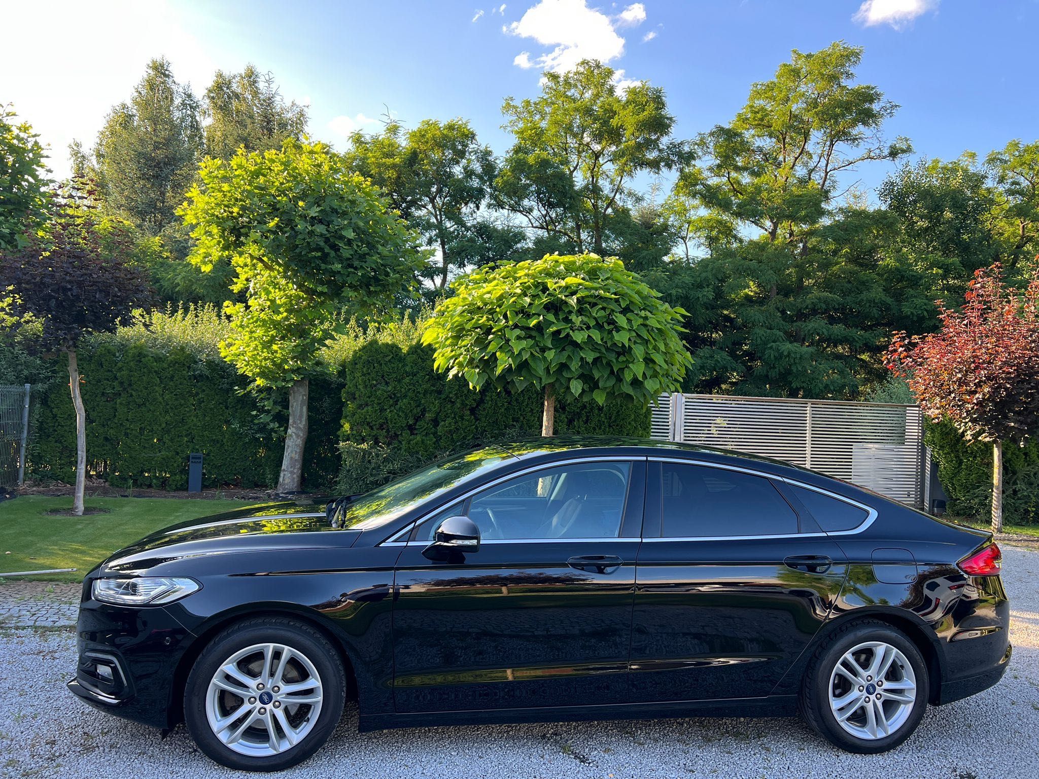 Ford Mondeo 2.0 EcoBlue 190KM, A8, FWD Titanium 5D