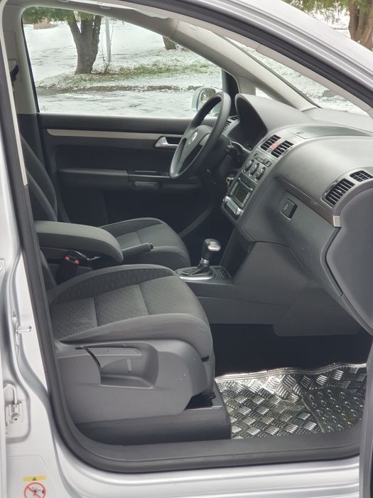 Продам свіженький з Франції VW Touran