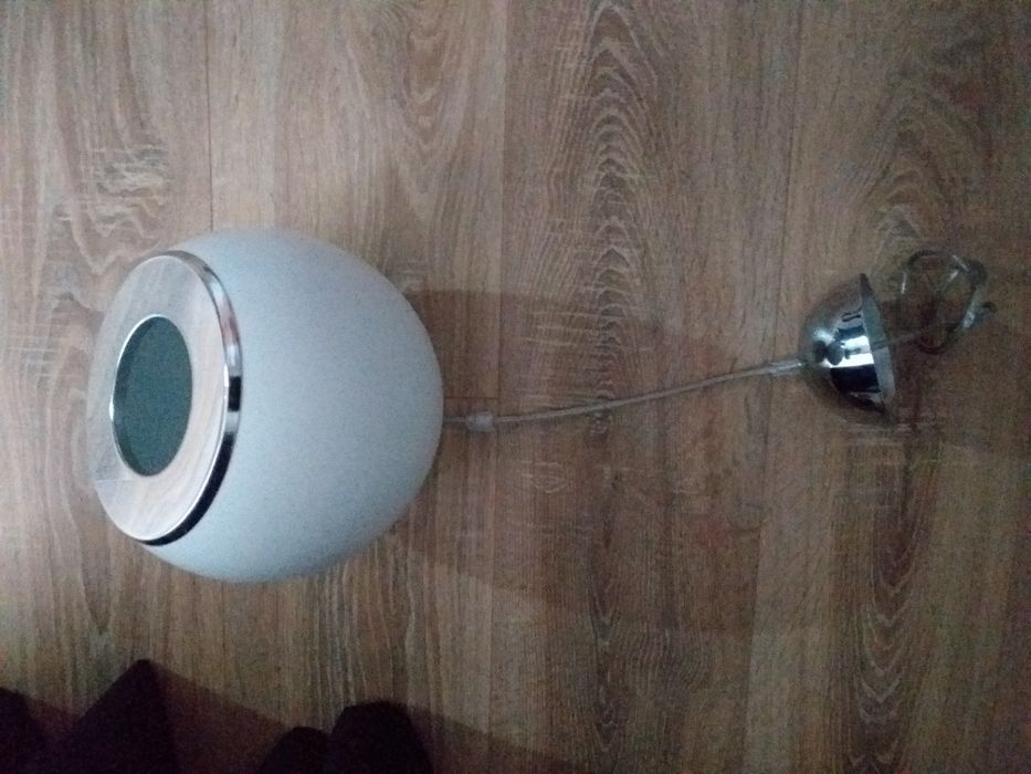 Lampa wisząca kula