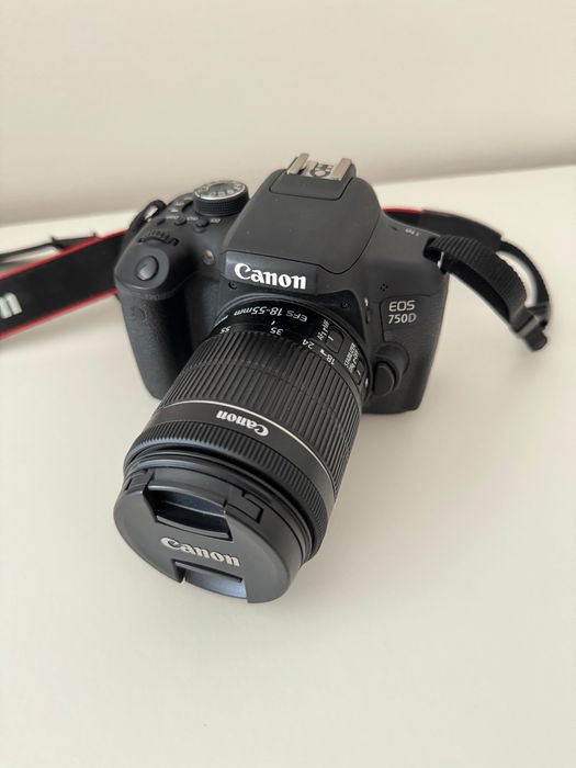 Canon EOS 750D como nova